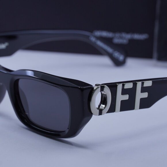 Off-White OERI124 FILLMORE 1007 Rectangle Sunglasses – Black/Grey main image 8